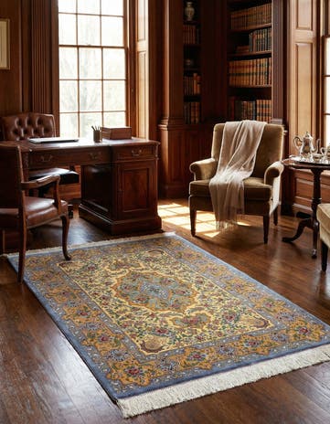 3' 4 x 4' 10 Ghom Silk Rug