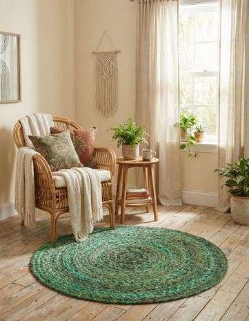 3' 3 x 3' 3 Handmade Braided Chindi Round Rug
