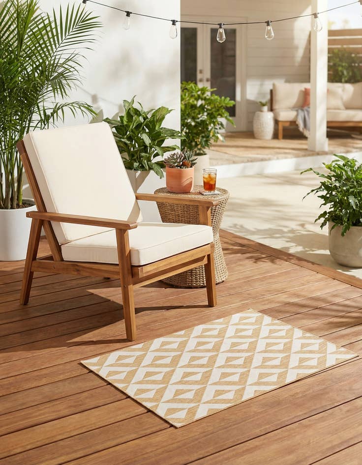 Detail image of 1' 4 x 1' 4  Washable Jill Zarin Napa Indoor / Outdoor Sample Rug
