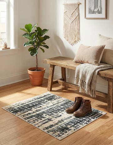 2' 3 x 2' 8 Nain Rug
