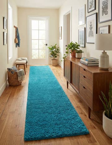 2' 7 x 16' 5 Solid Shag Runner Rug