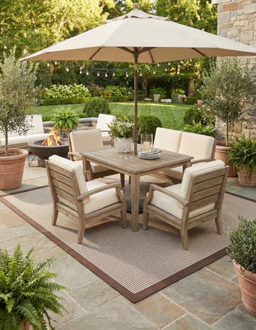 10' x 10' Easy-Clean Border Indoor / Outdoor Square Rug