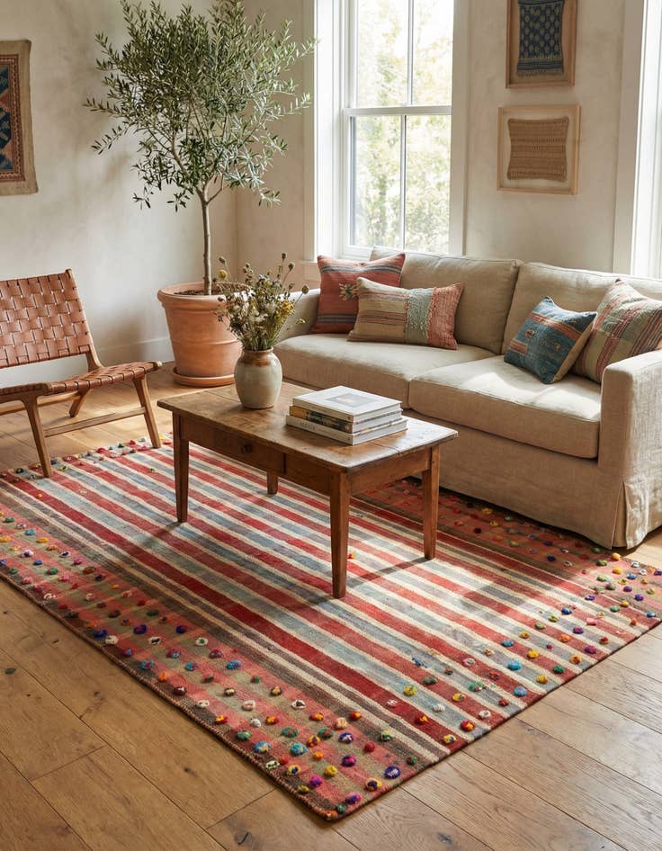 Detail image of 4' 9 x 6' 8 Jajim Rug