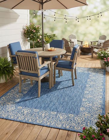 7' x 10' Easy-Clean Border Indoor / Outdoor Rug