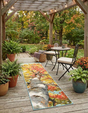 2' x 8' Easy-Clean Botanical Indoor / Outdoor Runner Rug