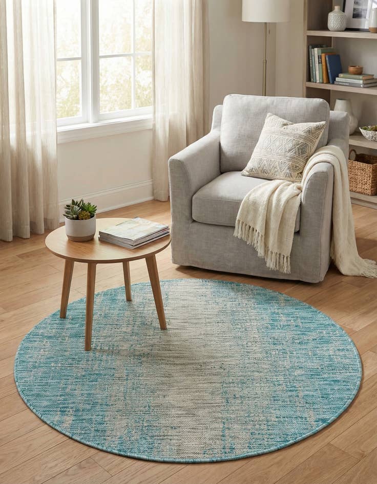 Detail image of 4' x 4'  Washable Modern Indoor / Outdoor Round Rug