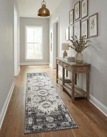 2' 7 x 12' Veneto Runner Rug