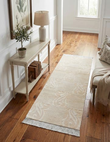 2' 8 x 6' 7 Hand Knotted Darya Wool Runner Rug
