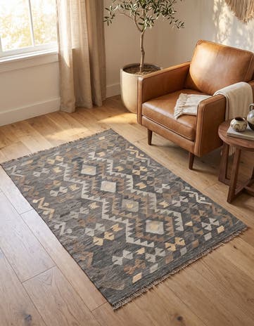 3' 4 x 4' 11 Hand Woven Kilim Maymana Wool Rug