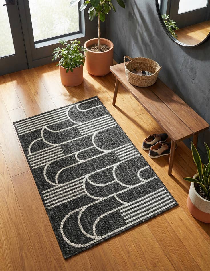 Detail image of  2' x 3'  Washable Modern Indoor / Outdoor Rug