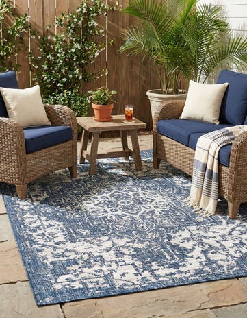 4' x 6' Easy-Clean Jill Zarin Dubai Indoor / Outdoor Rug