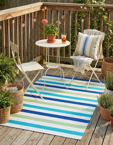 Blue and Green Easy-Clean Vista Breeze Indoor / Outdoor Rug