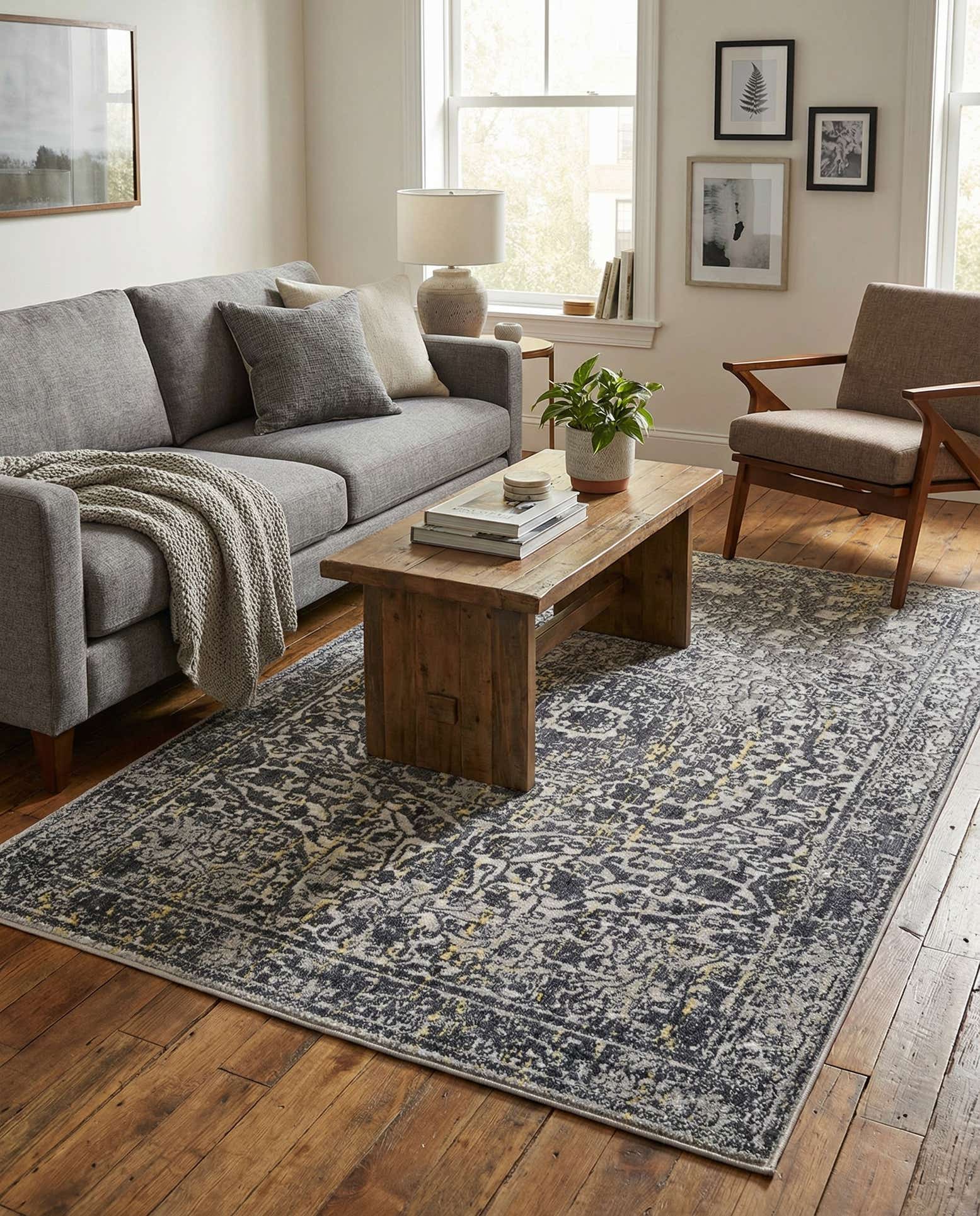 5' 3 x 7' 7 Fleur Rug