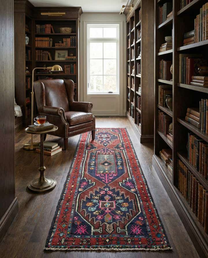 2' 8 x 9' 6 Hamedan Runner Rug