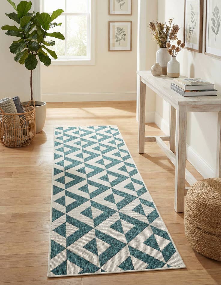 Detail image of 2' x 8'  Washable Jill Zarin Napa Indoor / Outdoor Runner Rug