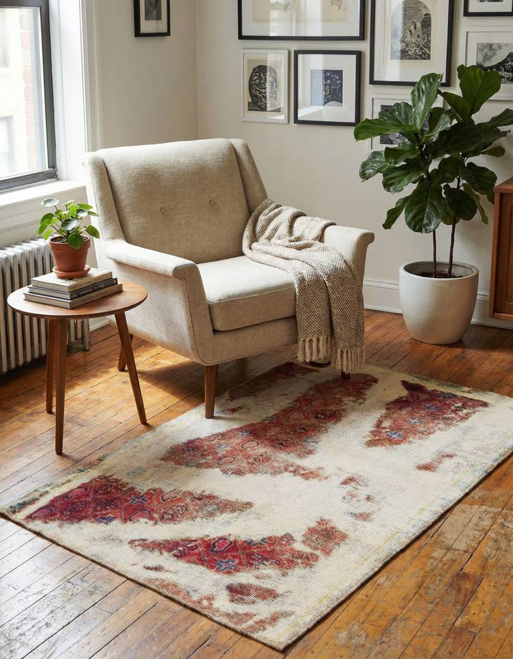 Detail image of 3' x 4' 6  Hand Knotted Ultra Vintage Persian Wool Rug