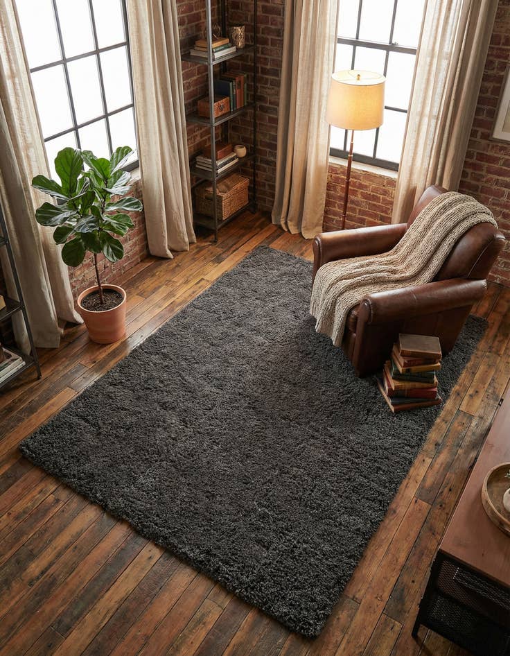 Detail image of  7' x 10' Marilyn Monroe™ Shag Rug