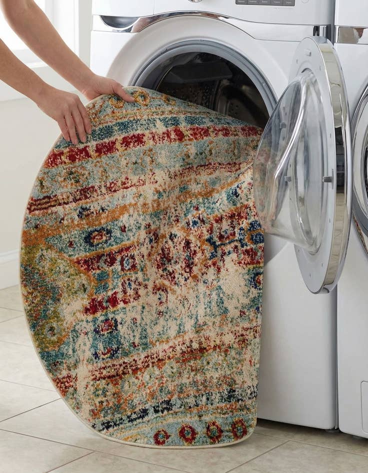 Detail image of  3' 3 x 3' 3  Washable Mesa Round Rug