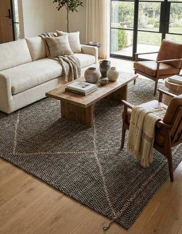 7' 4 x 10' 2 Hand Knotted Darya Wool Rug