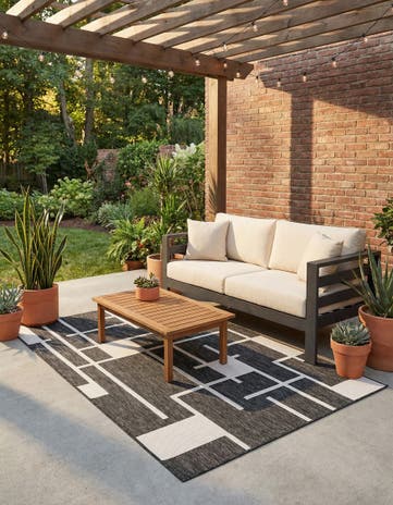 5' 3 x 8' Easy-Clean Modern Indoor / Outdoor Rug