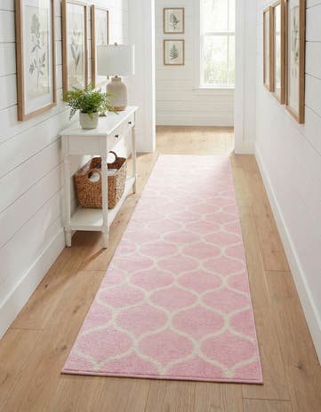 2' x 13' Lattice Frieze Runner Rug