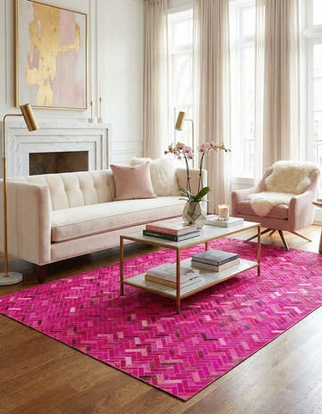 5' 1 x 7' 9 Cowhide Rug