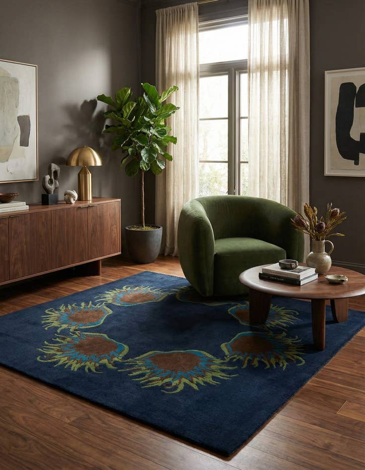 Detail image of 7' 6 x 7' 7 Luna Square Rug