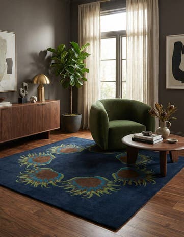 7' 6 x 7' 7 Luna Square Rug