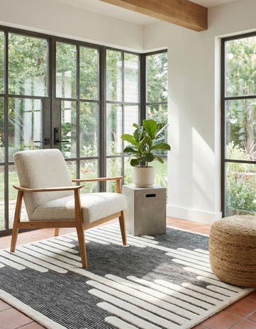 7' 10 x 7' 10 Prismatic Square Rug