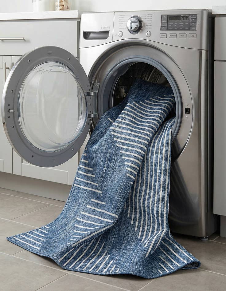 Detail image of  6' x 9'  Washable Modern Indoor / Outdoor Rug