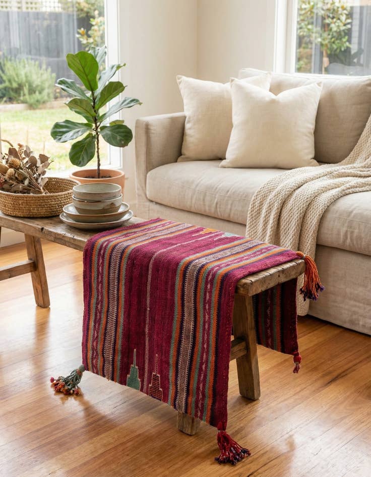 Detail image of 3' 3 x 3' 5  Hand Woven Kilim Modern Wool Square Rug