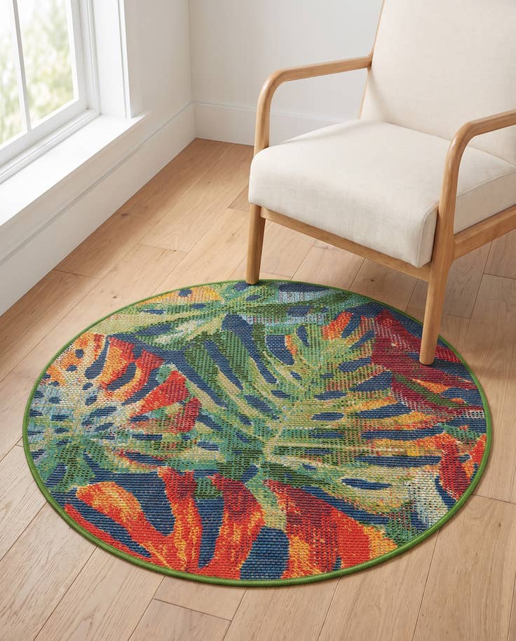 Detail image of 3' 3 x 3' 3 Easy-Clean Baja Indoor / Outdoor Round Rug