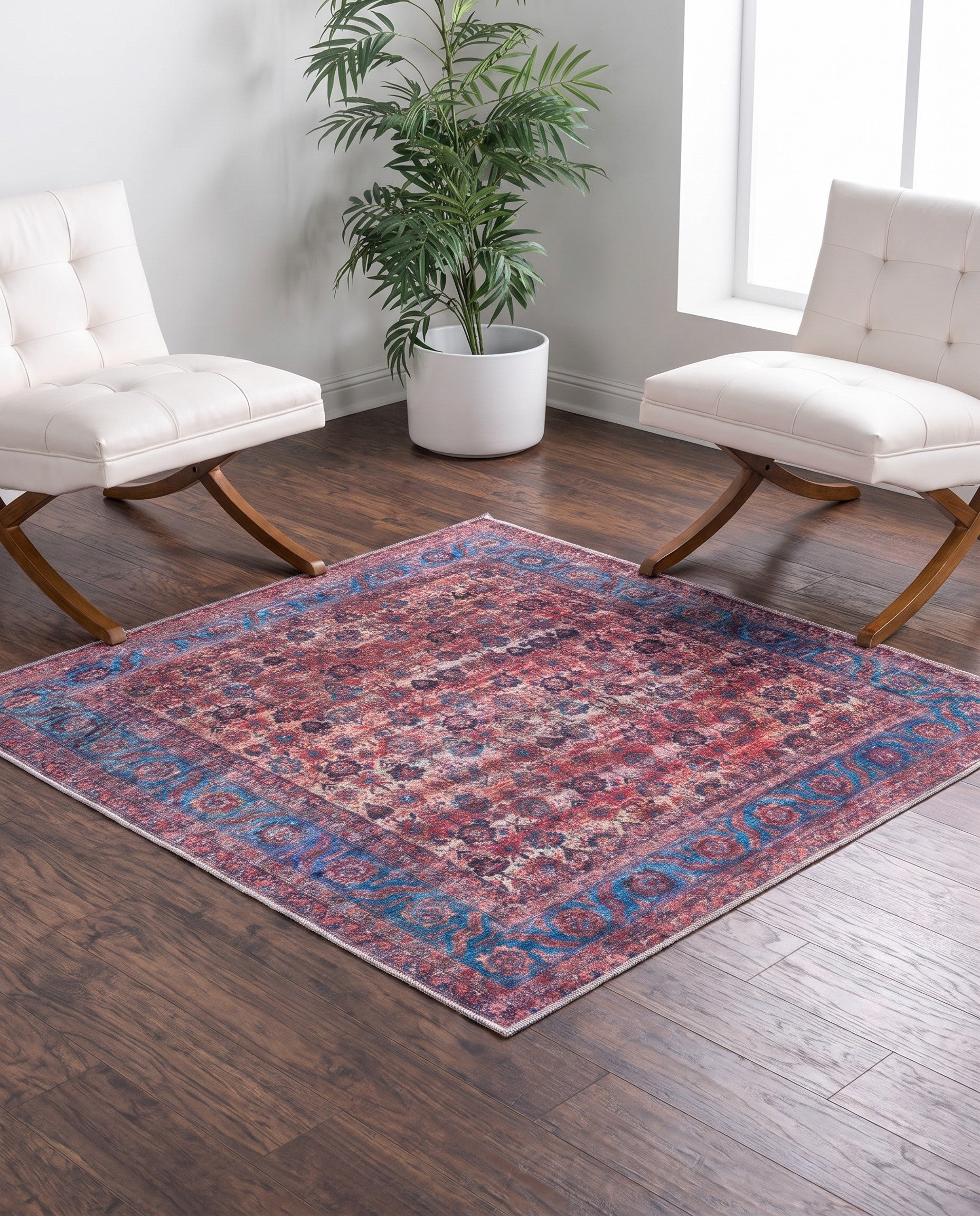 125cm x 125cm Maahru Square Rug