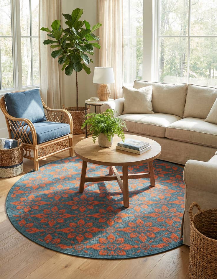Detail image of  5' x 5'  Washable Lattice Indoor / Outdoor Round Rug