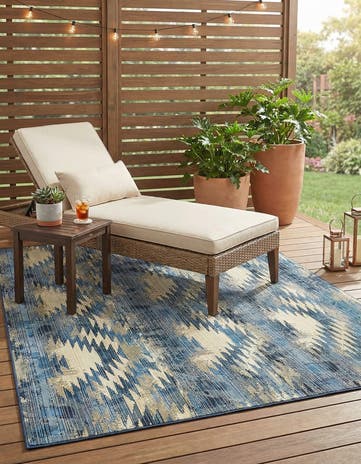 4' x 6' Easy-Clean Modern Indoor / Outdoor Rug