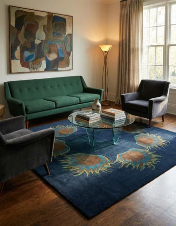 7' 5 x 7' 6 Luna Square Rug
