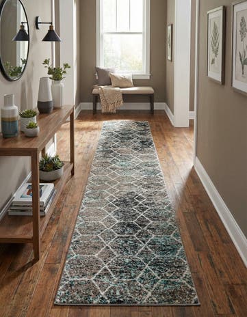 2' x 13' Lattice Frieze Runner Rug