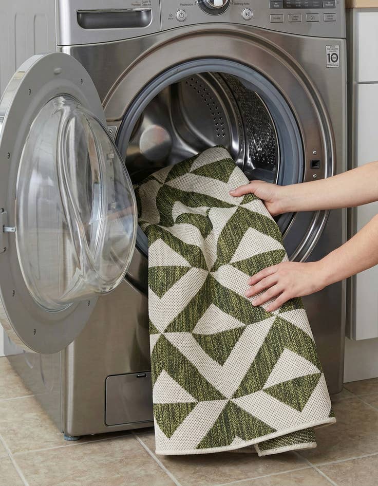 Detail image of 2' x 6'  Washable Jill Zarin Napa Indoor / Outdoor Runner Rug