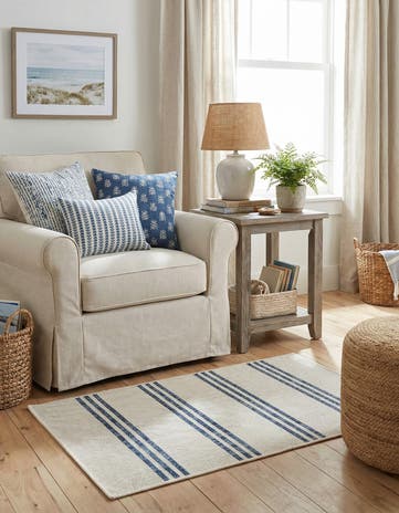 2' x 3' Easy-Clean Jill Zarin Anguilla Indoor / Outdoor Rug