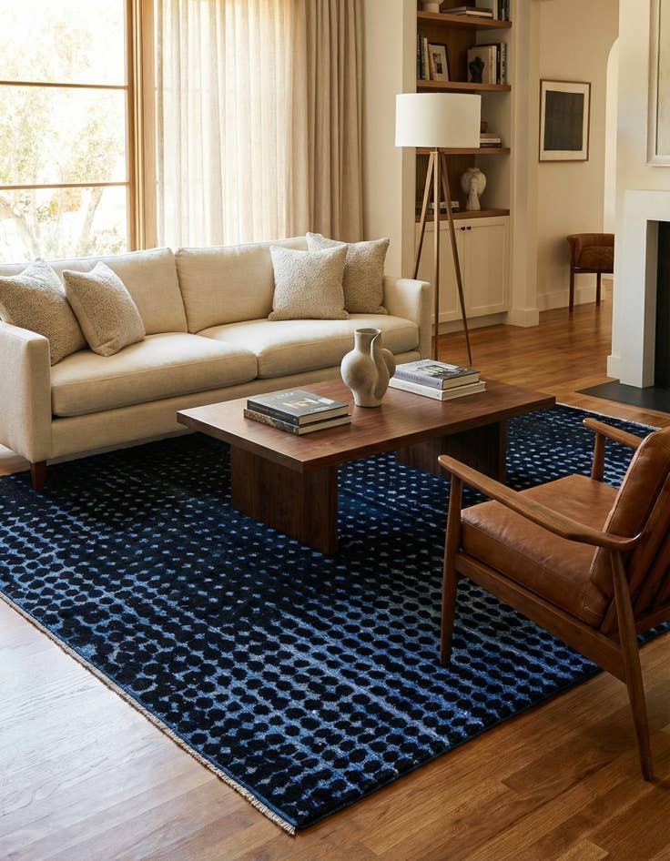 Detail image of 8' x 10' 4  Hand Knotted Darya Wool Rug