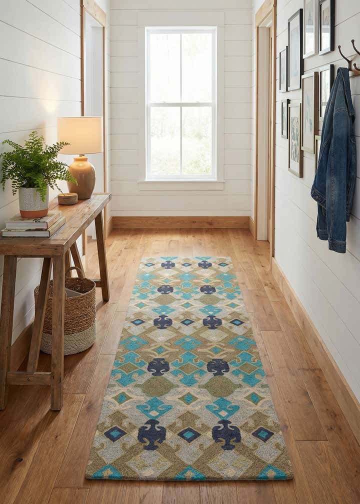 2' 7 x 8' 2 Luna Runner Rug