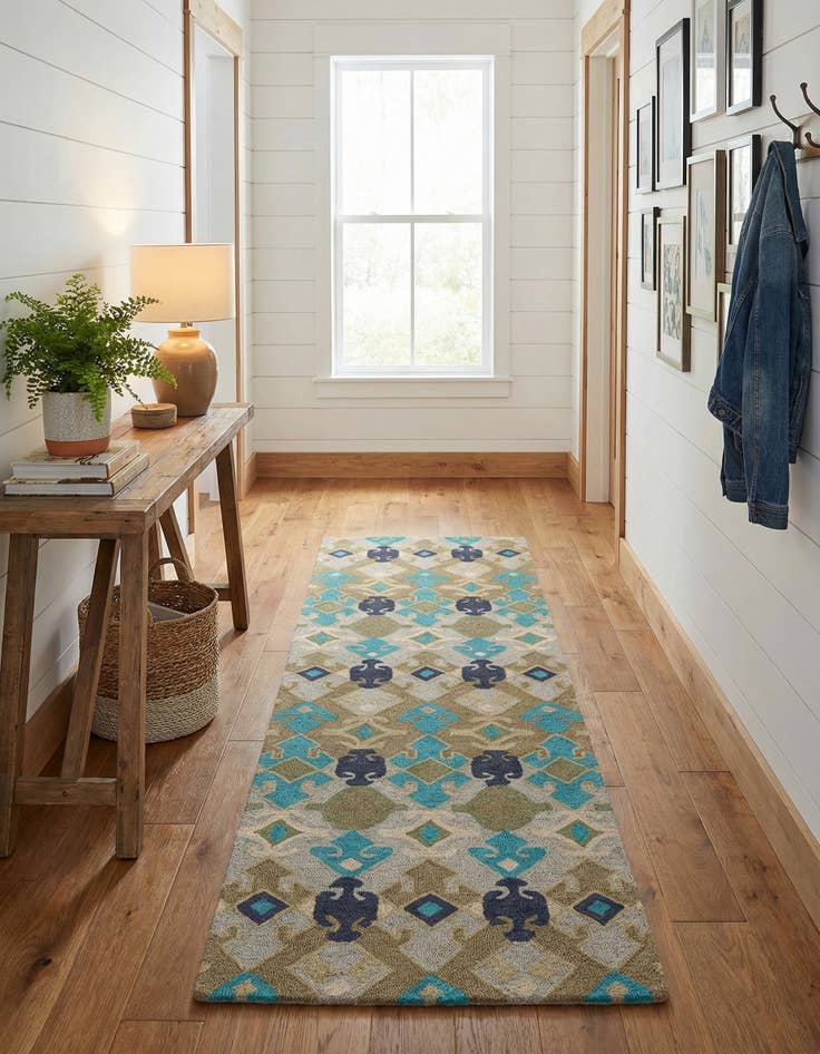 Detail image of 2' 7 x 8' 2 Luna Runner Rug