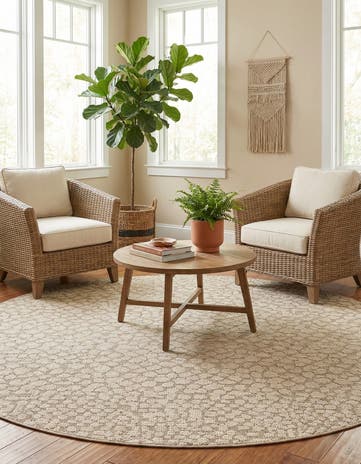 7' 10 x 7' 10 Easy-Clean Safari Indoor / Outdoor Round Rug