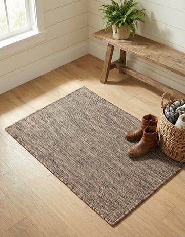 2' x 3' 1 Easy-Clean Solid Indoor / Outdoor Rug