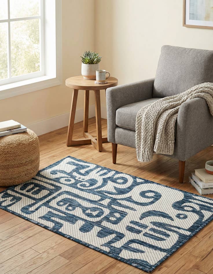 Detail image of 2' x 3'  Washable Modern Indoor / Outdoor Rug