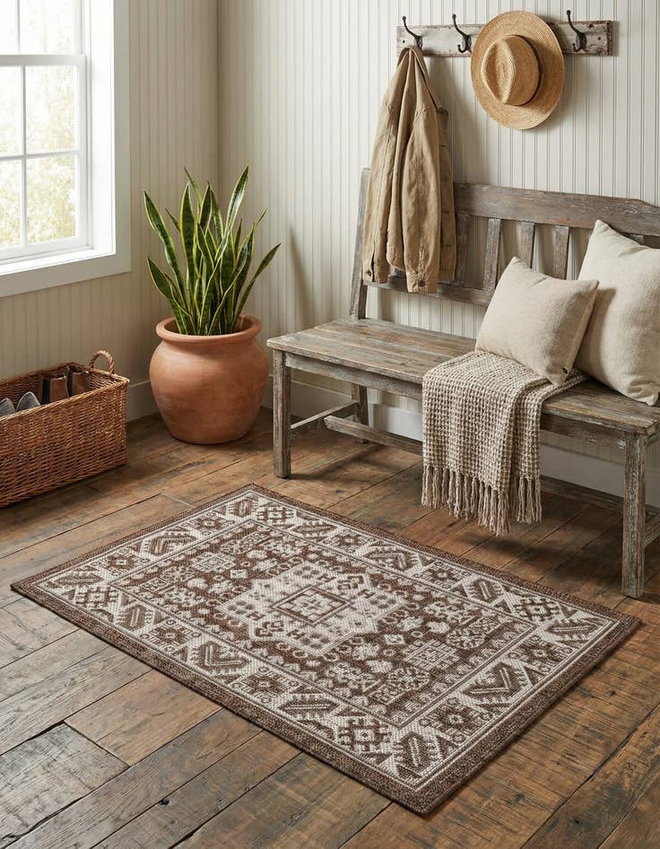 Detail image of 2' x 3'  Washable Aztec Indoor / Outdoor Rug