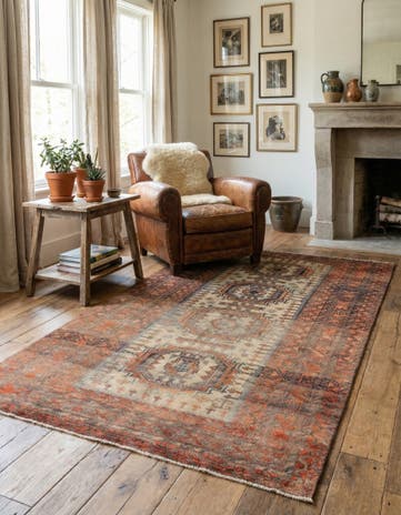 4' x 7' 4 Hamedan Rug