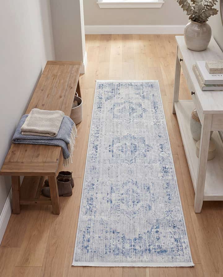 2' 2 x 6' Noble Runner Rug
