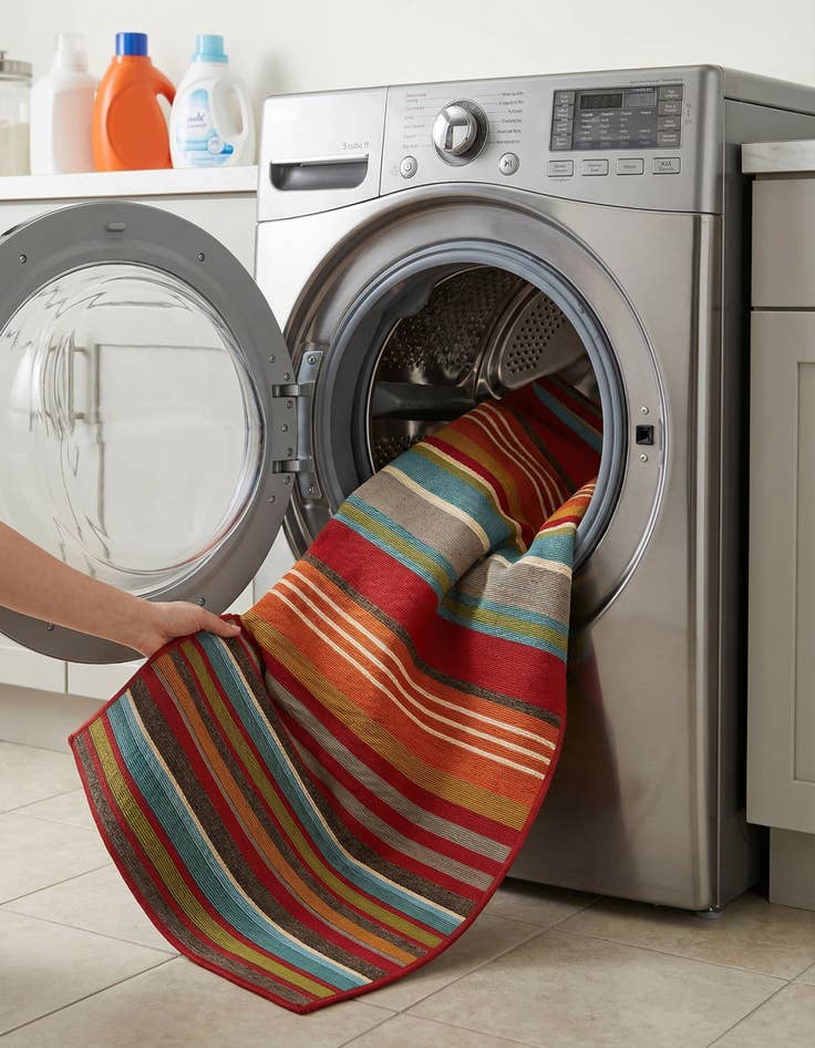 Detail image of  2' x 8'  Washable Modern Indoor / Outdoor Runner Rug