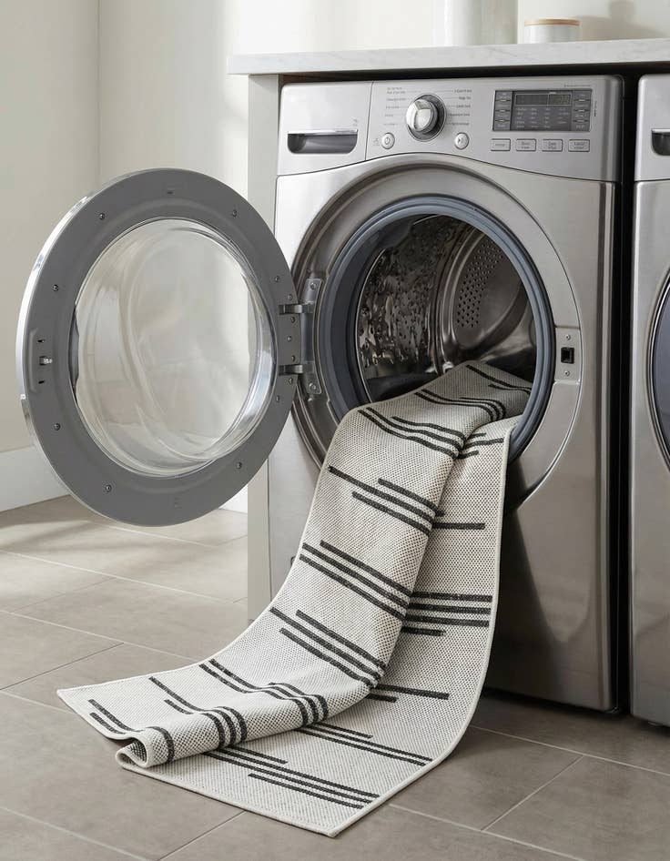 Detail image of  2' x 5' 3  Washable Modern Indoor / Outdoor Runner Rug